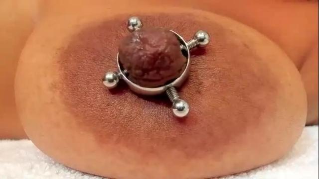 Image 11 of zara_lopez Stream on Chaturbate on 1 month ago