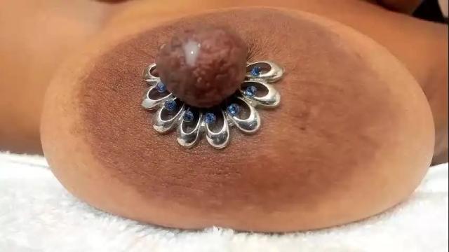 Image 3 of zara_lopez Stream on Chaturbate on 1 month ago