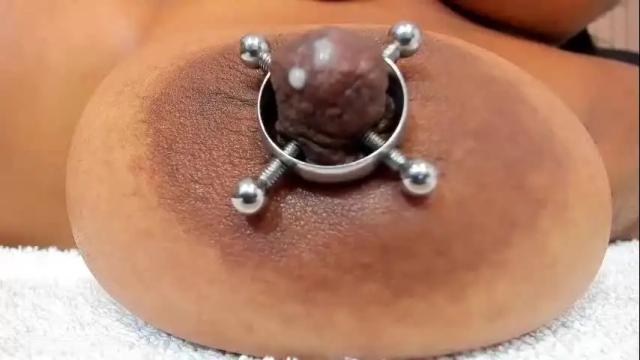 Image 6 of zara_lopez Stream on Chaturbate on 1 month ago