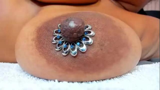 Image 4 of zara_lopez Stream on Chaturbate on 1 month ago