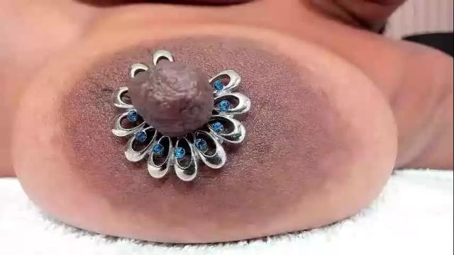 Image 3 of zara_lopez Stream on Chaturbate on 18 days ago