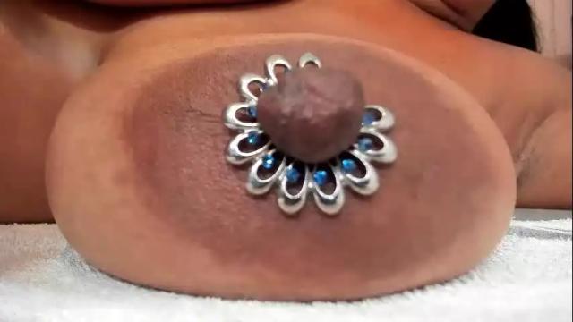 Image 12 of zara_lopez Stream on Chaturbate on 13 days ago