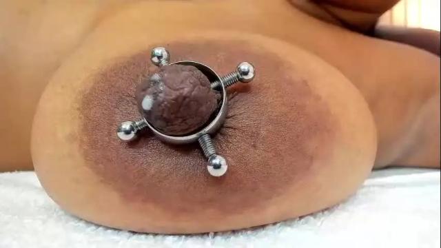 Image 11 of zara_lopez Stream on Chaturbate on 1 month ago