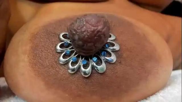 Image 8 of zara_lopez Stream on Chaturbate on 1 month ago