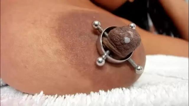 Image 6 of zara_lopez Stream on Chaturbate on 1 month ago