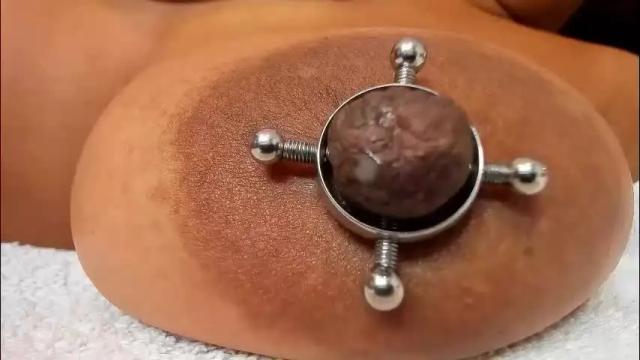 Image 3 of zara_lopez Stream on Chaturbate on 1 month ago