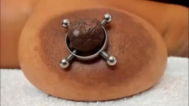 Image 8 of zara_lopez Stream on Chaturbate on 1 month ago