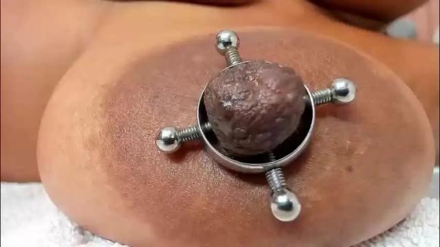 Image 3 of zara_lopez Stream on Chaturbate on 1 month ago