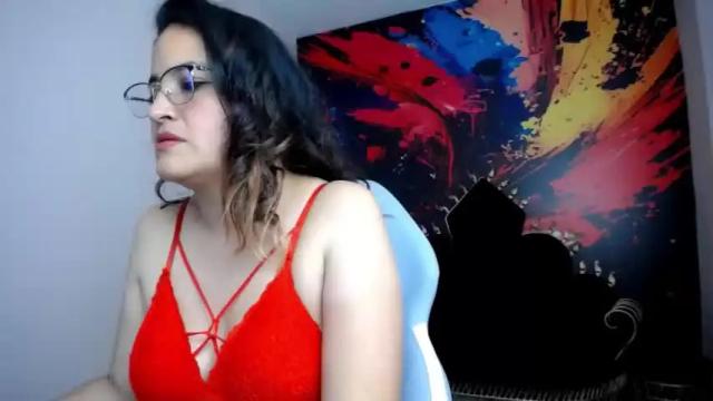 Image 11 of zara_mutiva Stream on Chaturbate on 18 months ago