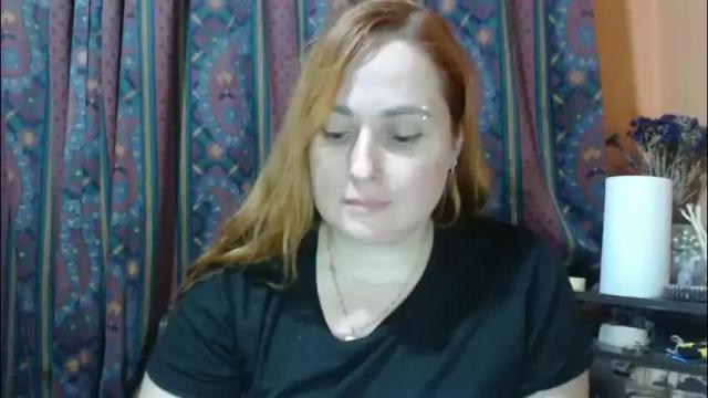 Image 6 of zara_red Stream on Chaturbate on 1 month ago