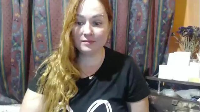 Image 3 of zara_red Stream on Chaturbate on 23 days ago