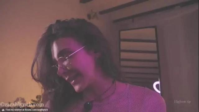 Image 4 of zarahlynch Stream on Chaturbate on 1 month ago