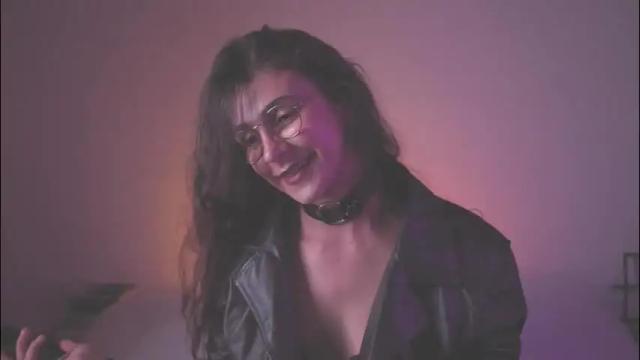 Image 10 of zarahlynch Stream on Chaturbate on 1 month ago