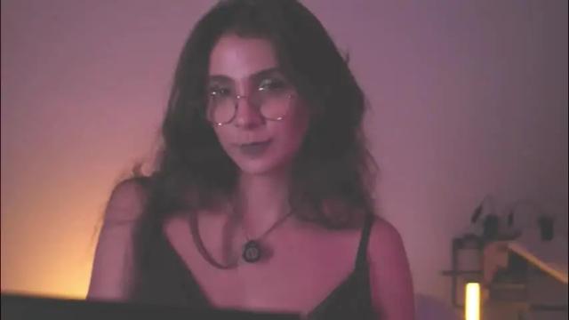 Image 6 of zarahlynch Stream on Chaturbate on 1 month ago