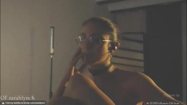 Image 4 of zarahlynch Stream on Chaturbate on 2 months ago