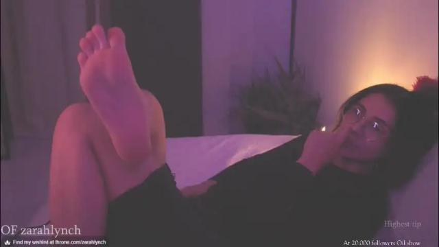 Image 7 of zarahlynch Stream on Chaturbate on 2 months ago