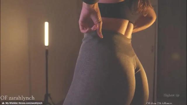 Image 7 of zarahlynch Stream on Chaturbate on 14 days ago