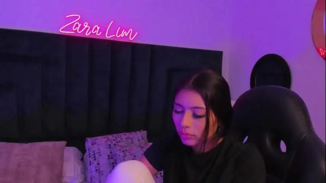 Image 10 of zaralim Stream on Chaturbate on 1 month ago