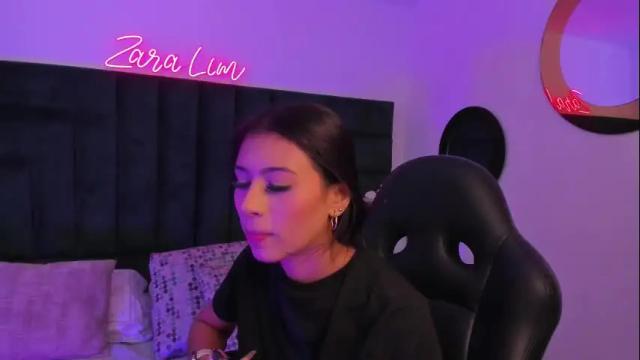 Image 6 of zaralim Stream on Chaturbate on 1 month ago