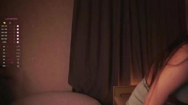 Image 4 of zarascarlett Stream on Chaturbate on 19 months ago