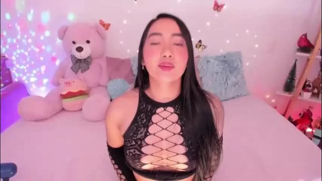 Image 2 of zaratorres_ Stream on Chaturbate on 1 month ago