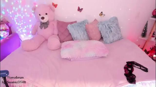Image 10 of zaratorres_ Stream on Chaturbate on 17 days ago