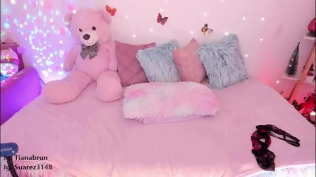 Image 11 of zaratorres_ Stream on Chaturbate on 17 days ago