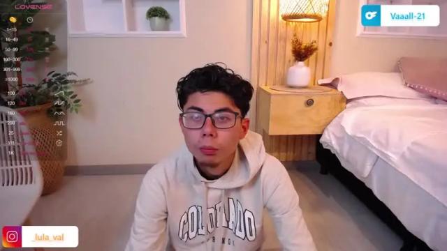 Image 3 of zariadh Stream on Chaturbate on 27 months ago