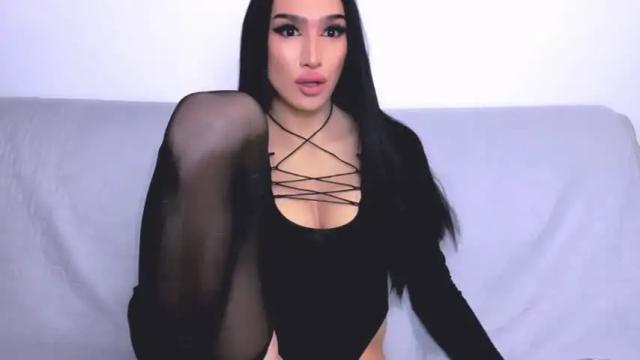 Image 6 of zarinastoun20 Stream on Chaturbate on 16 months ago