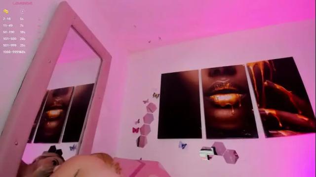 Image 3 of zaritha_li Stream on Chaturbate on 1 month ago