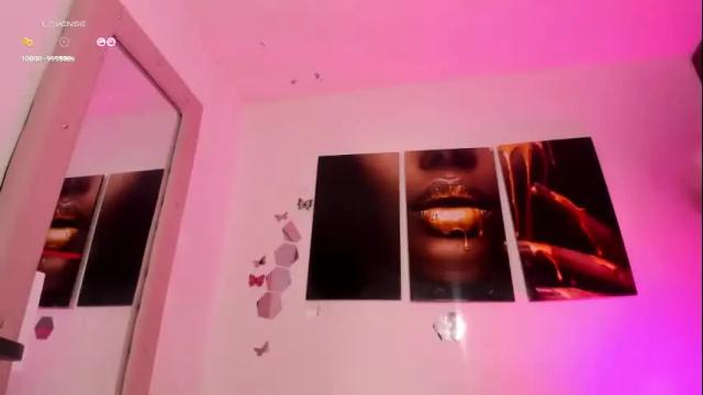Image 8 of zaritha_li Stream on Chaturbate on 6 days ago
