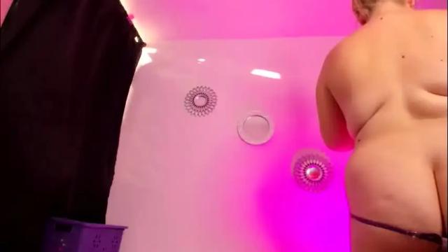 Image 8 of zaritha_li Stream on Chaturbate on 1 month ago