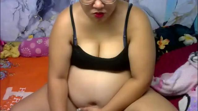 Image 7 of zeannalicious Stream on Chaturbate on 14 days ago