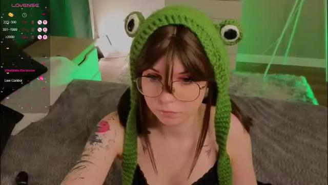 Image 12 of zelda_1 Stream on Chaturbate on 2 months ago