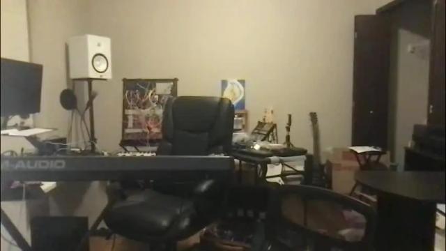 Image 3 of zeldasroom Stream on Chaturbate on 9 days ago