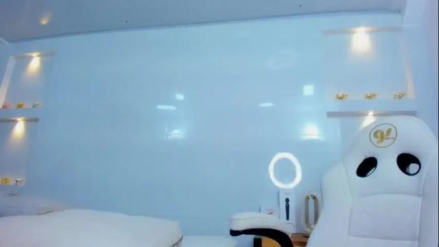Image 6 of zenda_evans Stream on Chaturbate on 1 month ago