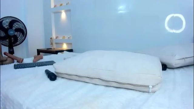 Image 12 of zenda_evans Stream on Chaturbate on 25 days ago