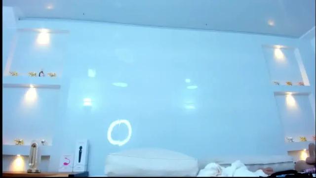 Image 12 of zenda_evans Stream on Chaturbate on 24 days ago