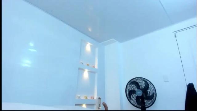 Image 2 of zenda_evans Stream on Chaturbate on 20 days ago