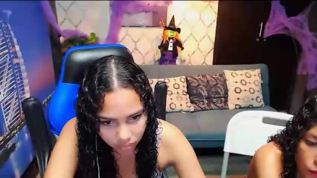 Image 12 of zendaya_tanner Stream on Chaturbate on 17 months ago