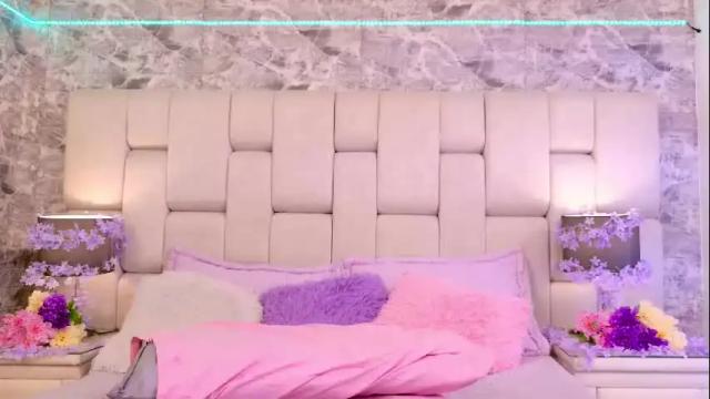 Image 12 of zendayagreey Stream on Chaturbate on 11 days ago
