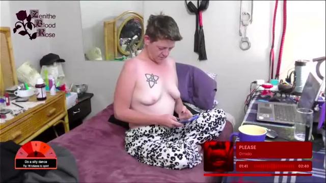 Image 7 of zenithebloodroseza Stream on Chaturbate on 6 days ago