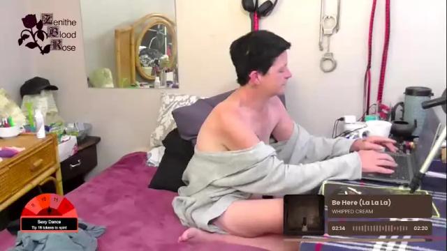 Image 11 of zenithebloodroseza Stream on Chaturbate on 2 days ago