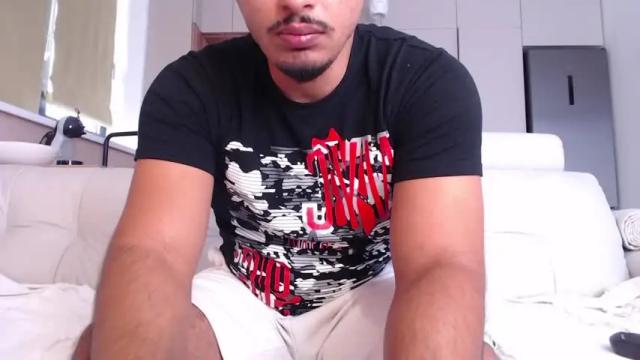 Image 6 of zenobaro Stream on Chaturbate on 19 months ago