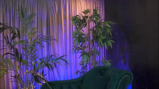 Image 4 of zenydaxbelle Stream on Chaturbate on 2 months ago