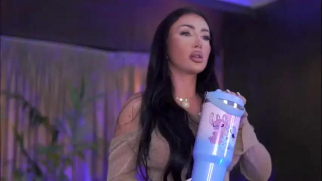 Image 6 of zenydaxbelle Stream on Chaturbate on 2 months ago