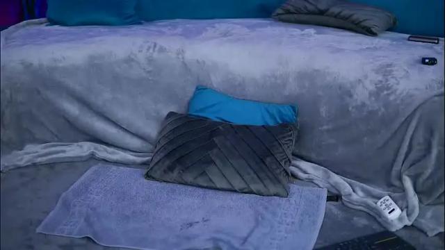 Image 12 of zenydaxbelle Stream on Chaturbate on 1 month ago