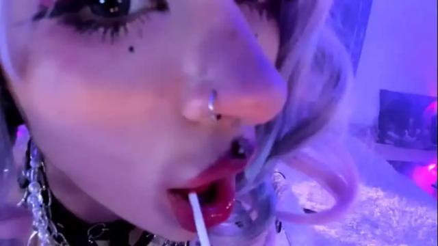 Image 12 of zephirah_abney Stream on Chaturbate on 23 days ago