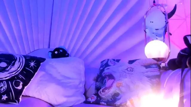 Image 2 of zephirah_abney Stream on Chaturbate on 10 days ago