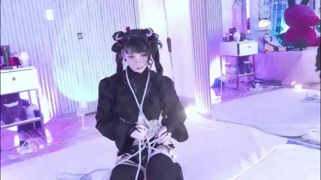 Image 8 of zephirah_abney Stream on Chaturbate on 2 months ago